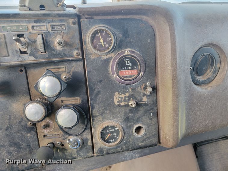 image for item HF9353 1979 International Transtar 4200  dump truck