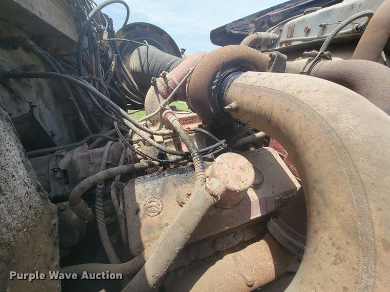 image for item HF9353 1979 International Transtar 4200  dump truck