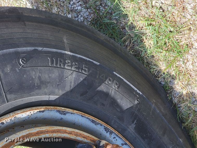 image for item HF9353 1979 International Transtar 4200  dump truck