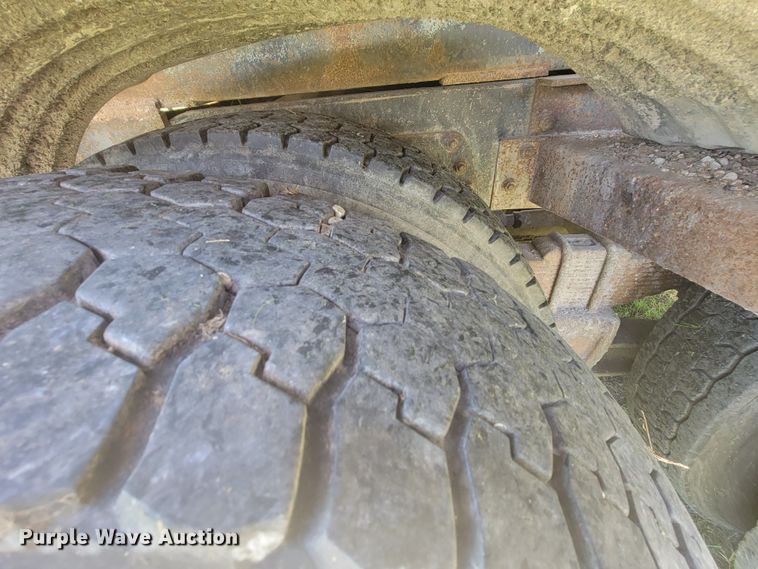 image for item HF9353 1979 International Transtar 4200  dump truck