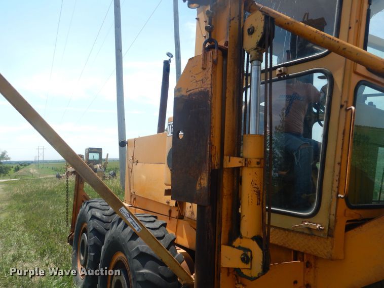 image for item HU9431 Snow wing mount