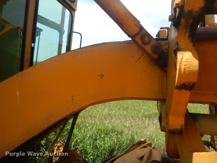 image for item HU9431 Snow wing mount