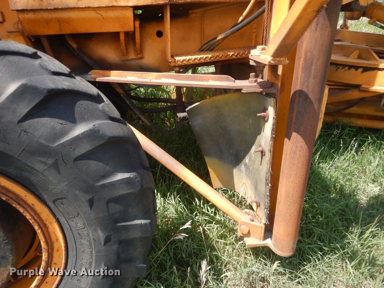 image for item HU9431 Snow wing mount