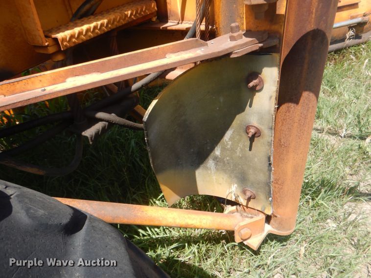 image for item HU9431 Snow wing mount