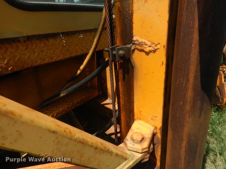 image for item HU9431 Snow wing mount