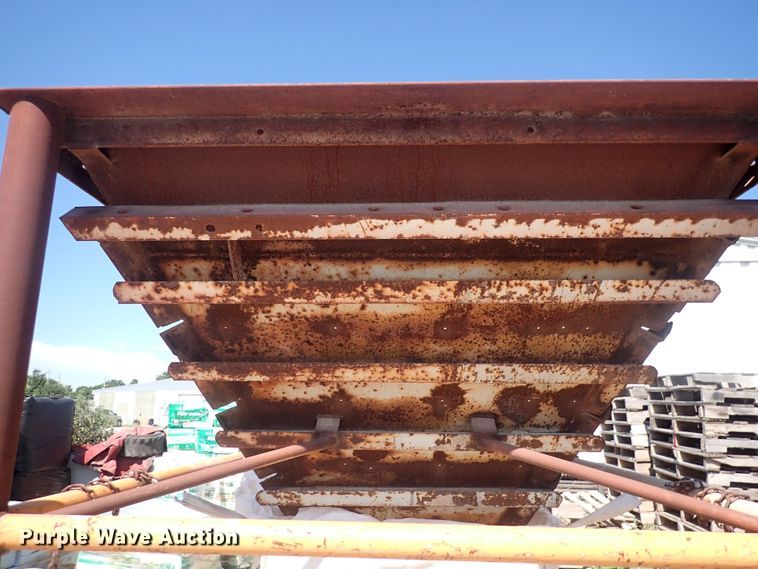 image for item IN9076 Steel hopper