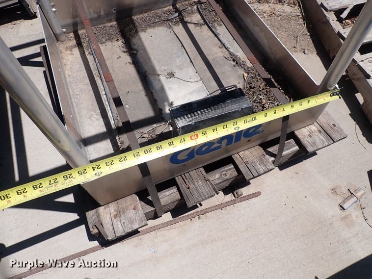 image for item IN9121 Boom lift basket