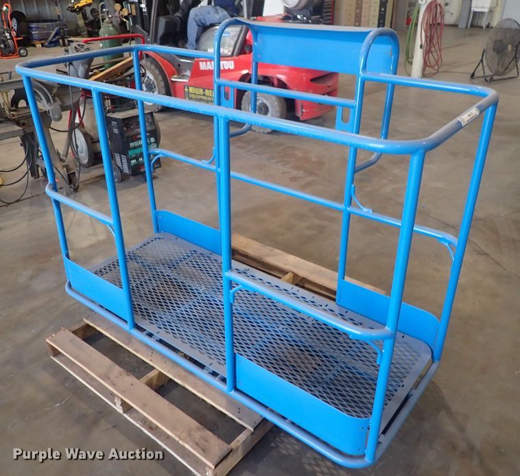 image for item IN9122 Boom lift basket