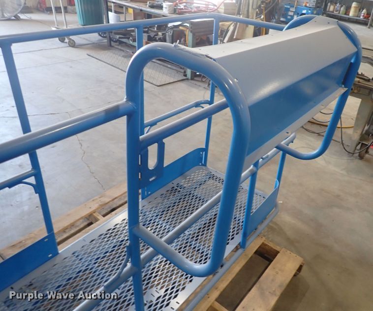 image for item IN9122 Boom lift basket