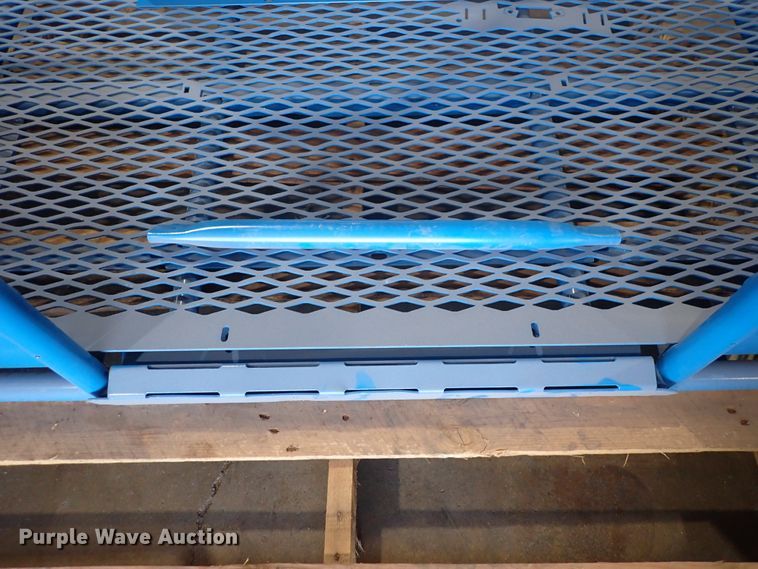 image for item IN9122 Boom lift basket