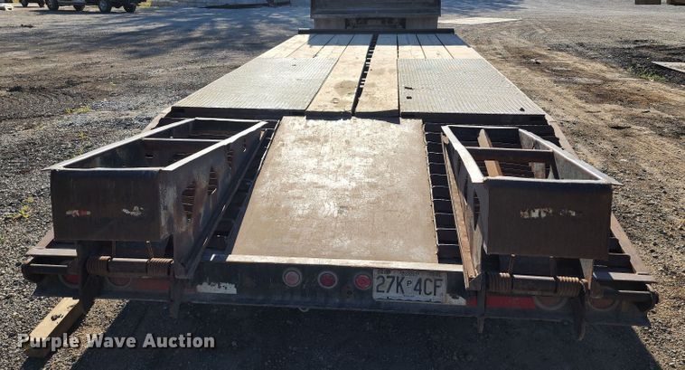 image for item JA9962 1998 Trail King TK40LP  equipment trailer