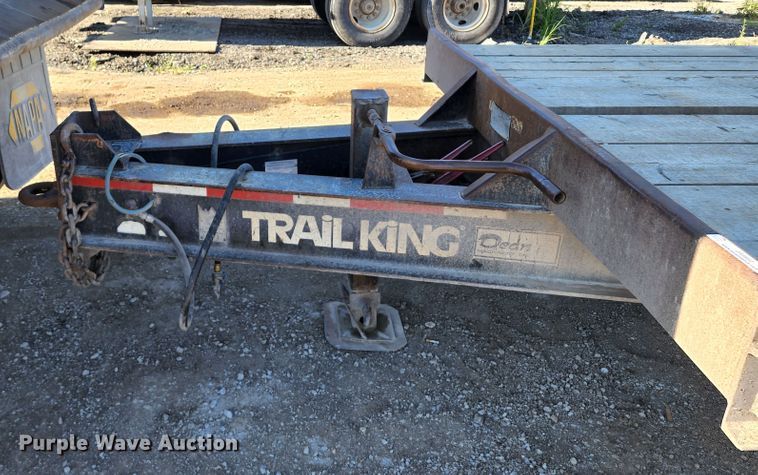 image for item JA9962 1998 Trail King TK40LP  equipment trailer