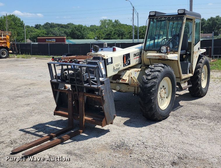 image for item JB9019 1997 Ingersoll Rand VR522  telehandler