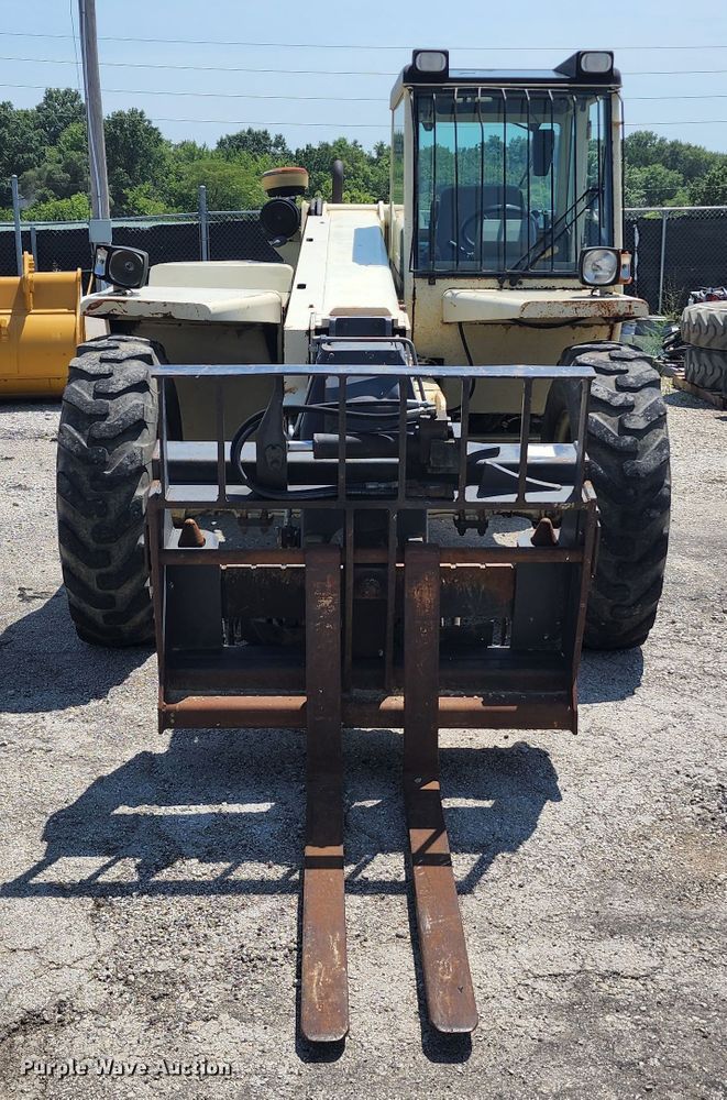 image for item JB9019 1997 Ingersoll Rand VR522  telehandler