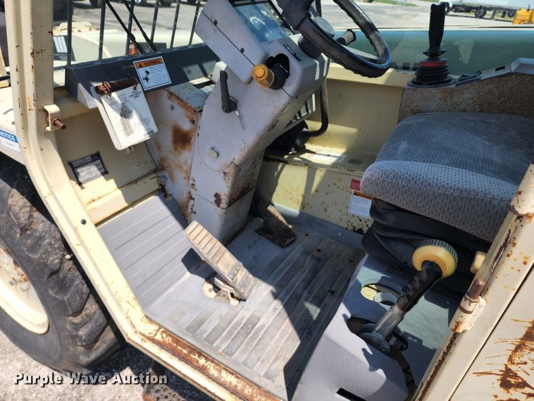 image for item JB9019 1997 Ingersoll Rand VR522  telehandler