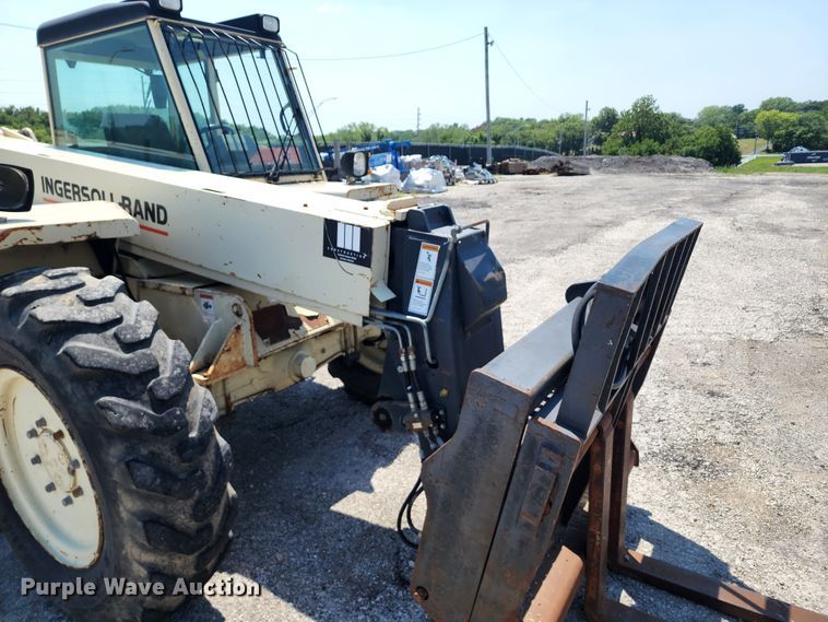 image for item JB9019 1997 Ingersoll Rand VR522  telehandler