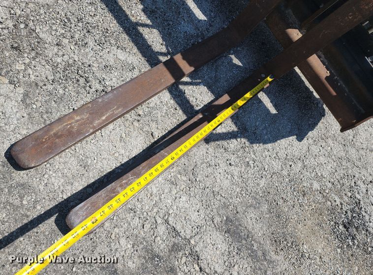 image for item JB9019 1997 Ingersoll Rand VR522  telehandler