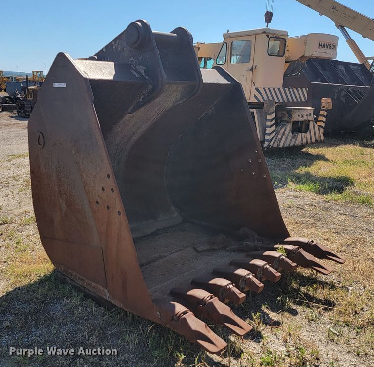 image for item JC9678 Excavator bucket