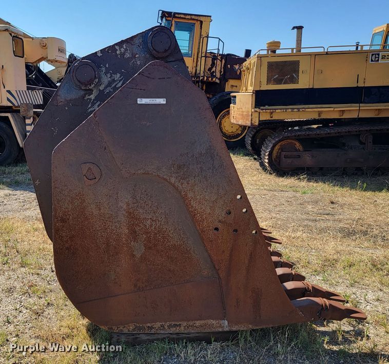 image for item JC9678 Excavator bucket