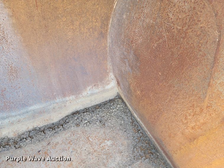 image for item JC9678 Excavator bucket