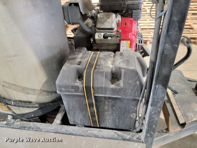 image for item JC9725 2012 DCT  pressure washer trailer