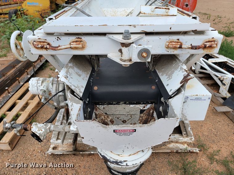 image for item JC9731 Concrete mixer bed