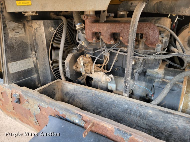 image for item JC9733 2000 Atlas Copco XAS96  air compressor