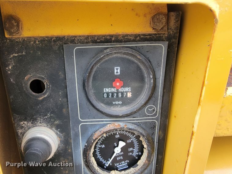 image for item JC9733 2000 Atlas Copco XAS96  air compressor