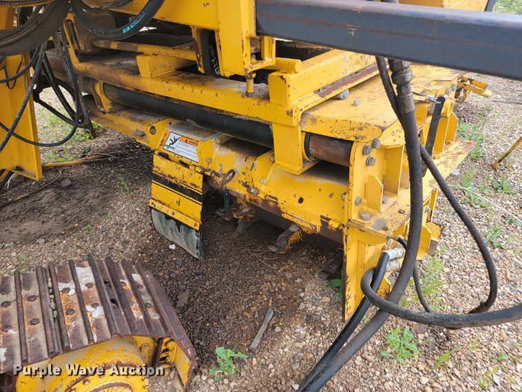 image for item JC9742 1997 Gomaco GT3600  curb machine