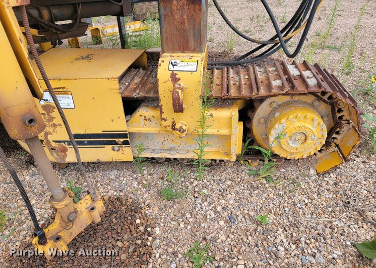 image for item JC9742 1997 Gomaco GT3600  curb machine