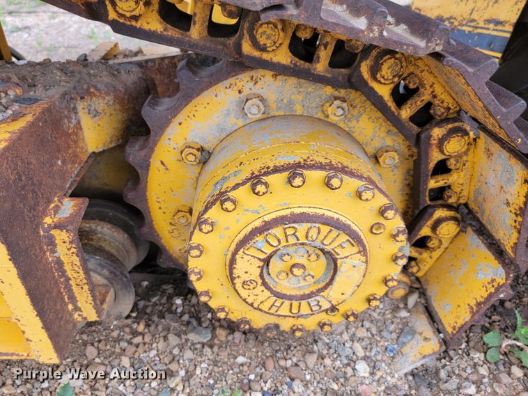 image for item JC9742 1997 Gomaco GT3600  curb machine