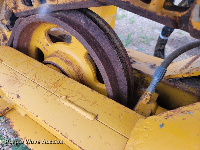 image for item JC9742 1997 Gomaco GT3600  curb machine