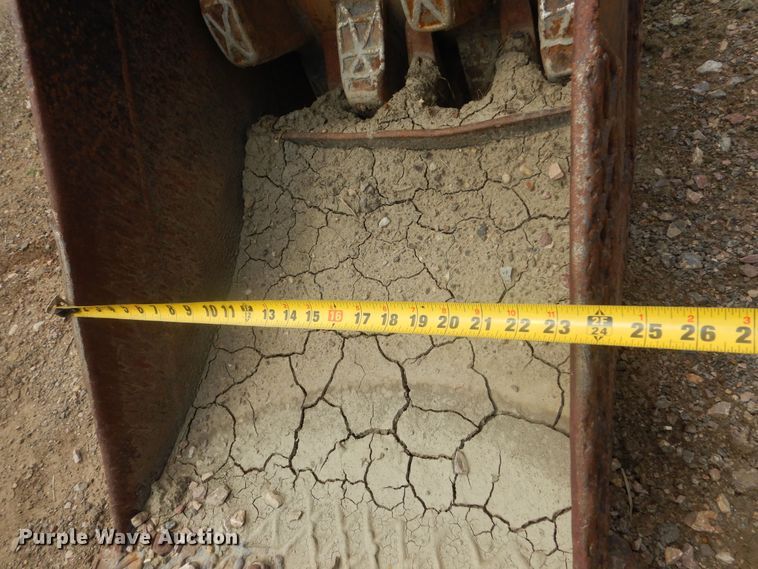 image for item JC9778 Felco  excavator roller compaction bucket