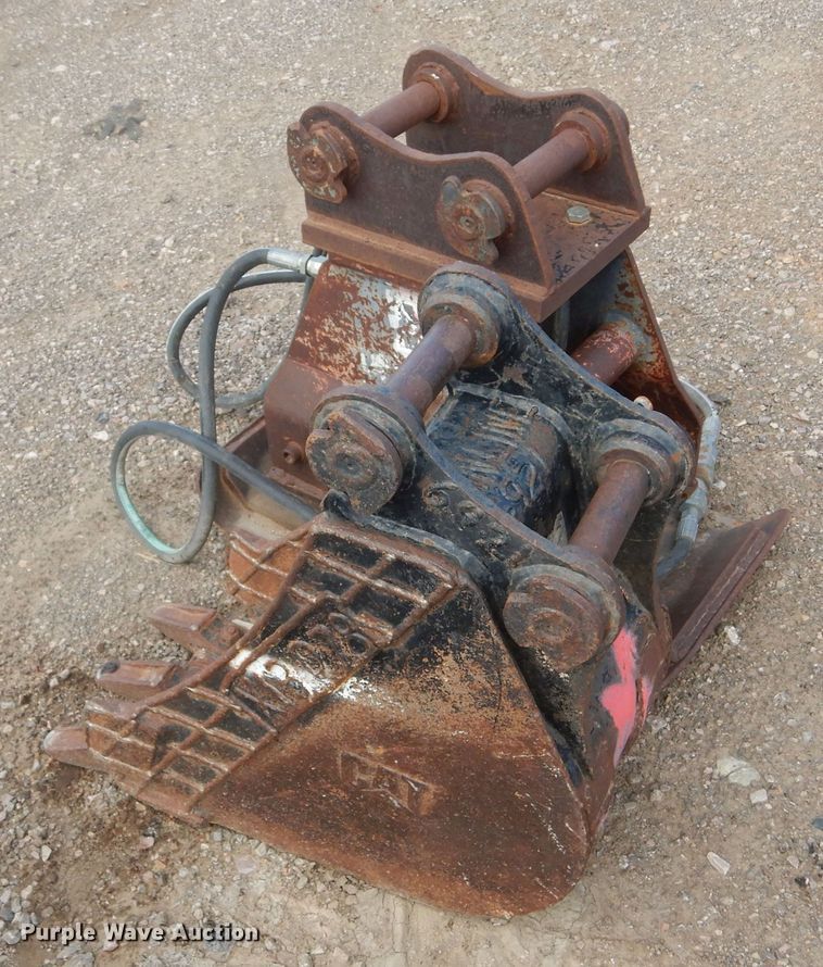 image for item JC9780 Excavator attachments