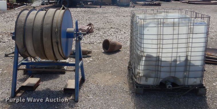 image for item JC9783 Pipe bursting tools