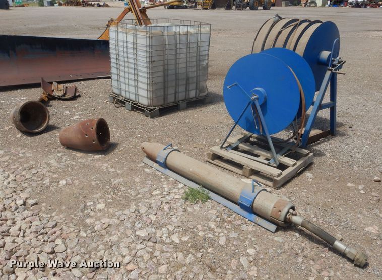 image for item JC9783 Pipe bursting tools