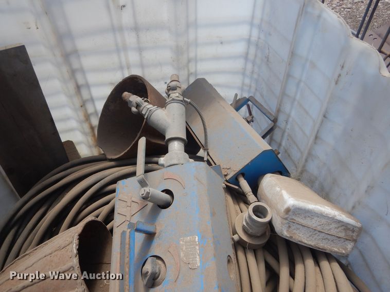 image for item JC9783 Pipe bursting tools