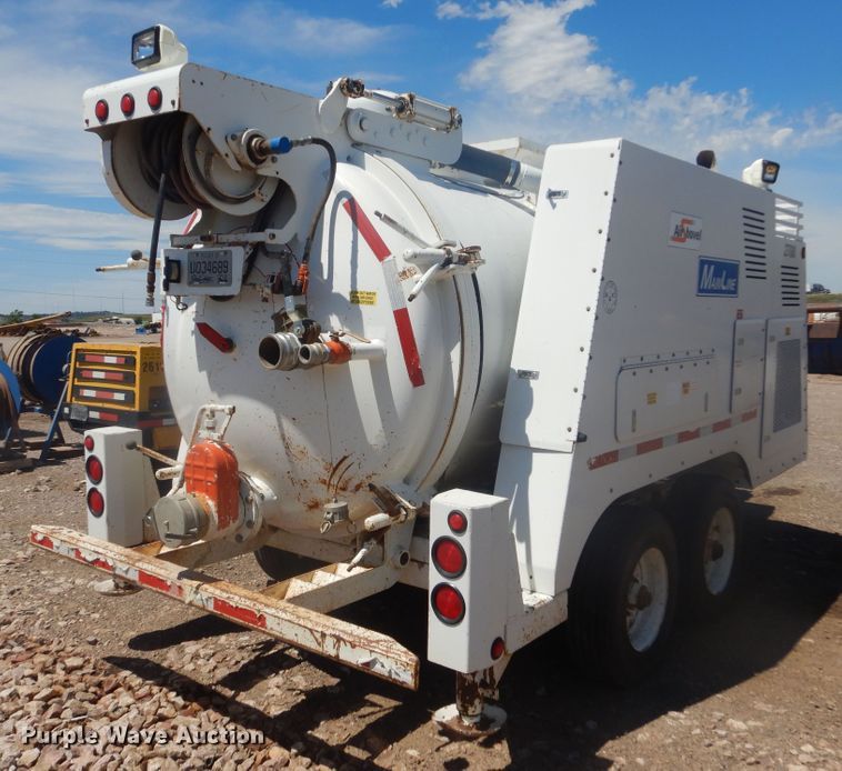 image for item JC9786 2000 Huber Air Shovel AT07-D-L-D073-H-LC44-HT  vacuum excavator