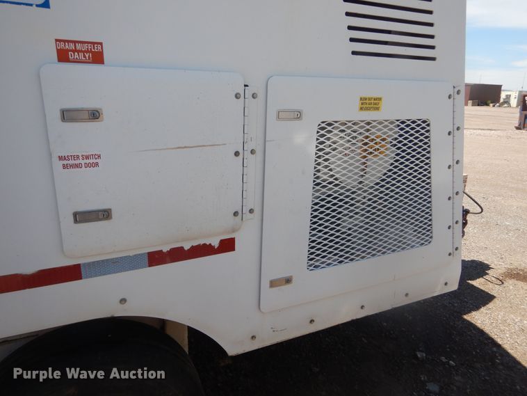 image for item JC9786 2000 Huber Air Shovel AT07-D-L-D073-H-LC44-HT  vacuum excavator