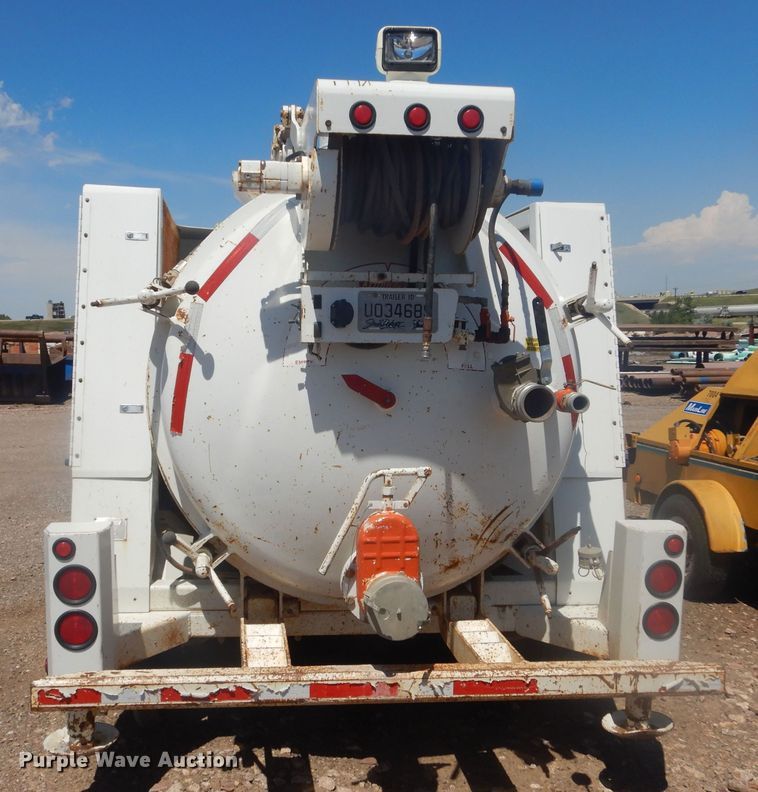 image for item JC9786 2000 Huber Air Shovel AT07-D-L-D073-H-LC44-HT  vacuum excavator