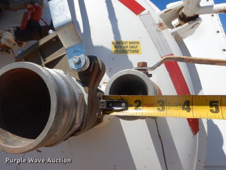 image for item JC9786 2000 Huber Air Shovel AT07-D-L-D073-H-LC44-HT  vacuum excavator