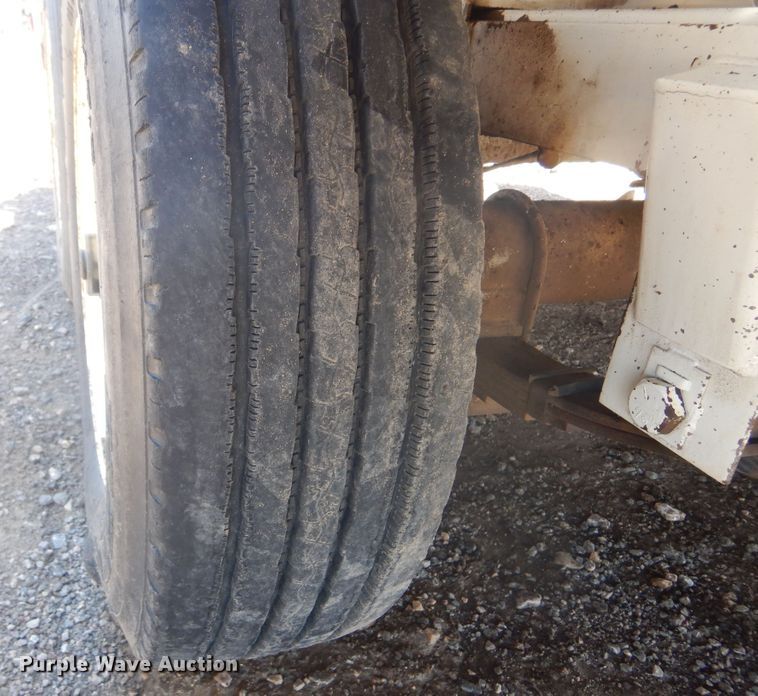 image for item JC9786 2000 Huber Air Shovel AT07-D-L-D073-H-LC44-HT  vacuum excavator