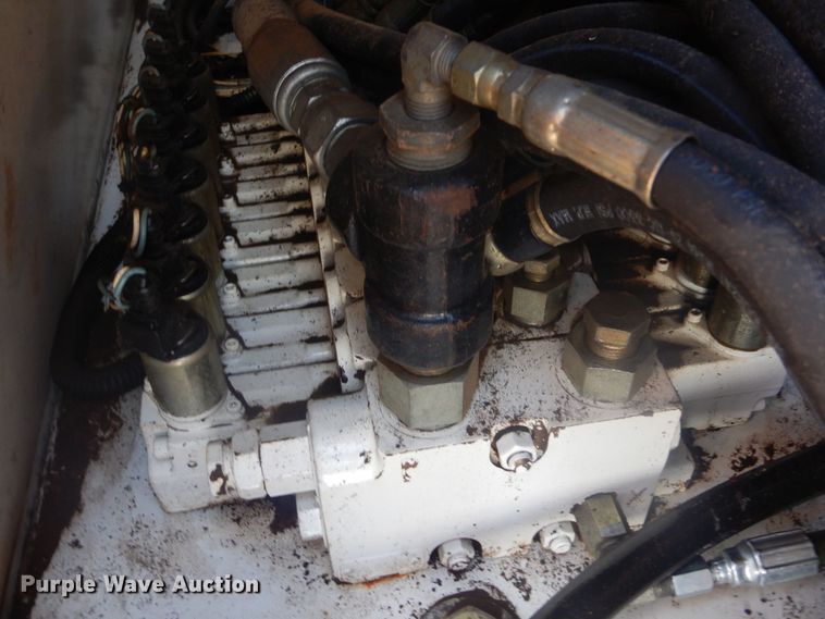 image for item JC9786 2000 Huber Air Shovel AT07-D-L-D073-H-LC44-HT  vacuum excavator