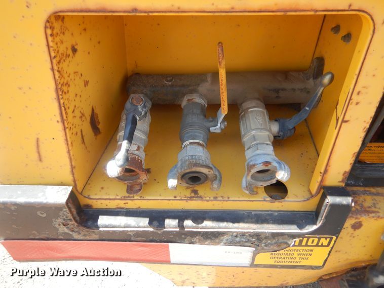 image for item JC9788 1987 Atlas Copco XAS60  air compressor