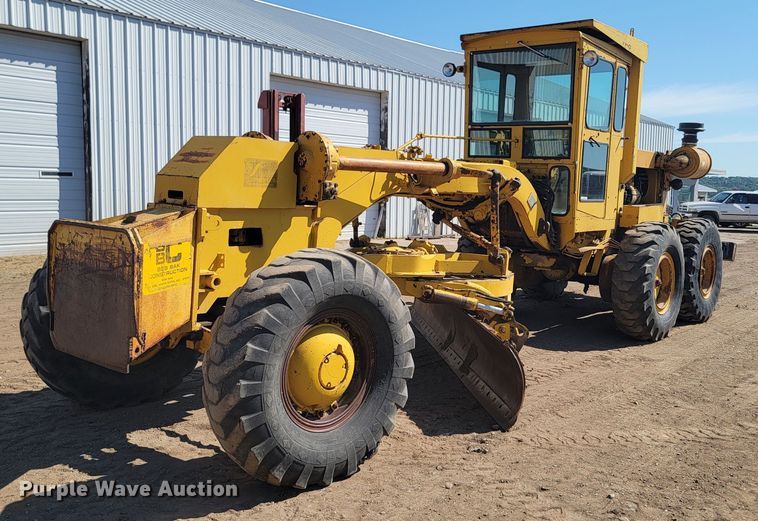 image for item JC9789 1971 Wabco 777  rigid frame motor grader