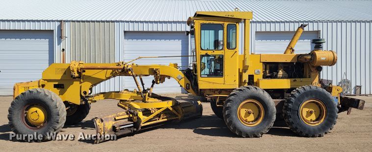 image for item JC9789 1971 Wabco 777  rigid frame motor grader