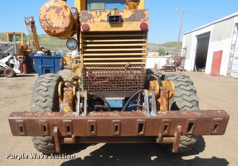 image for item JC9789 1971 Wabco 777  rigid frame motor grader