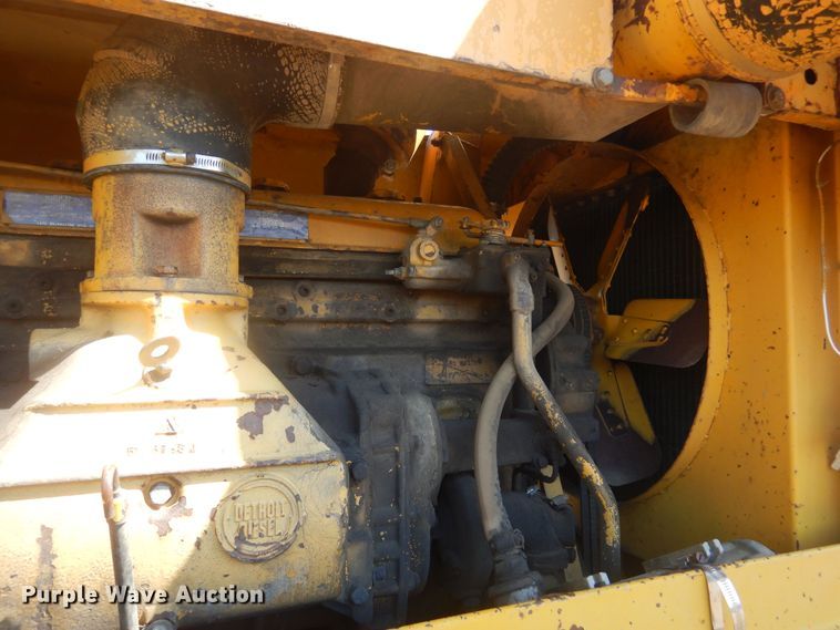 image for item JC9789 1971 Wabco 777  rigid frame motor grader