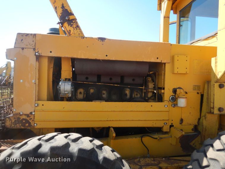 image for item JC9789 1971 Wabco 777  rigid frame motor grader