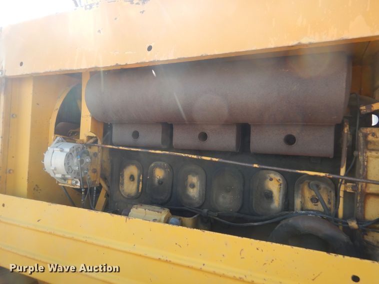 image for item JC9789 1971 Wabco 777  rigid frame motor grader